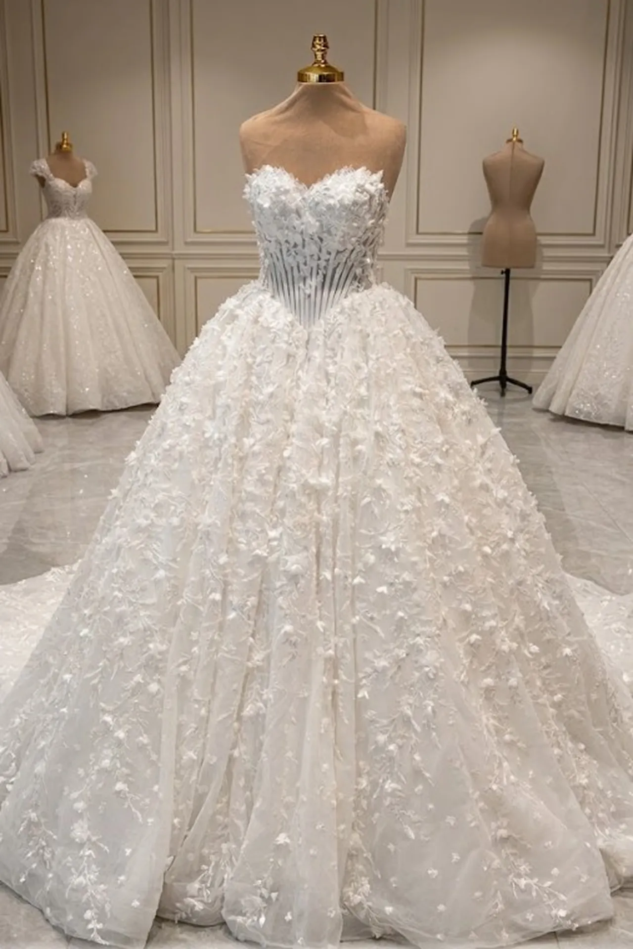 Robe de mariée Mila : un modèle princesse élégant de la collection 2026 Plan de Campagne