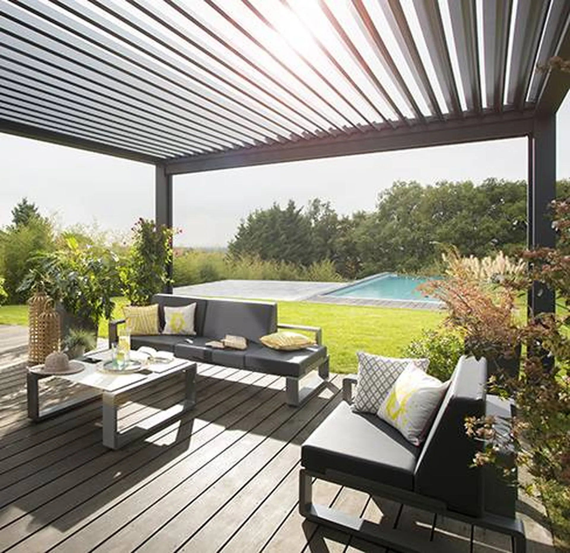 Revendeur pergola bioclimatique motorisée SOMFY Aix-En-Provence