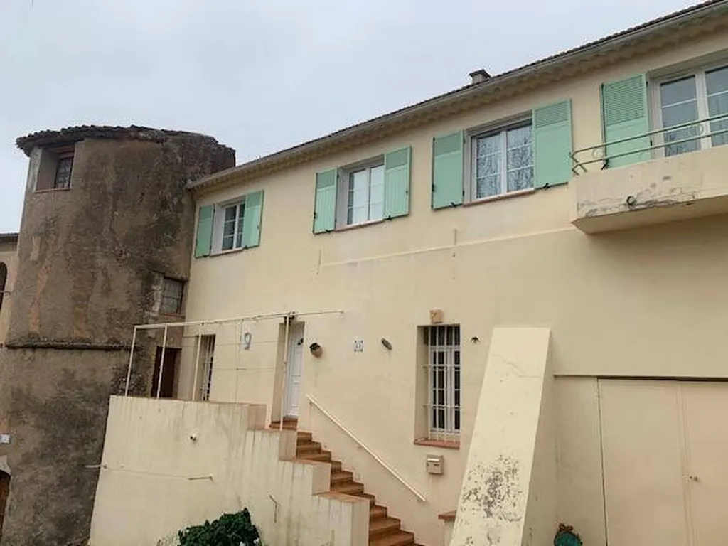 Estimation et mise en vente d'une maison de village Besse sur Issole  
