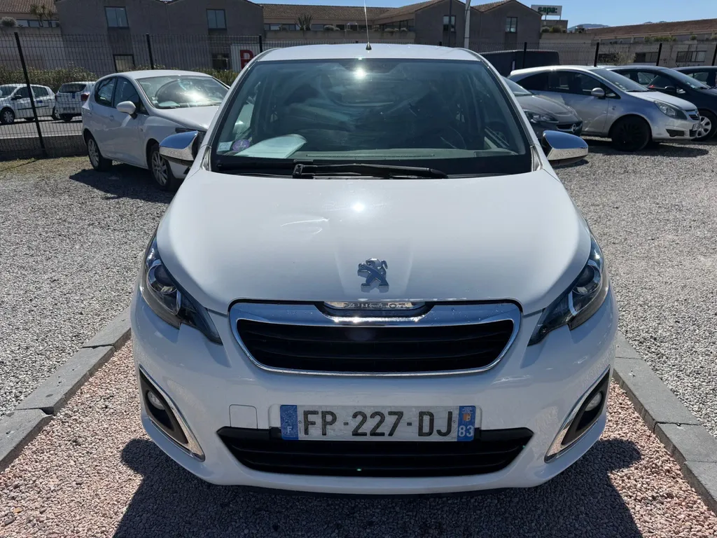 PEUGEOT 108 STYLE 1.0L 72 CV Portes