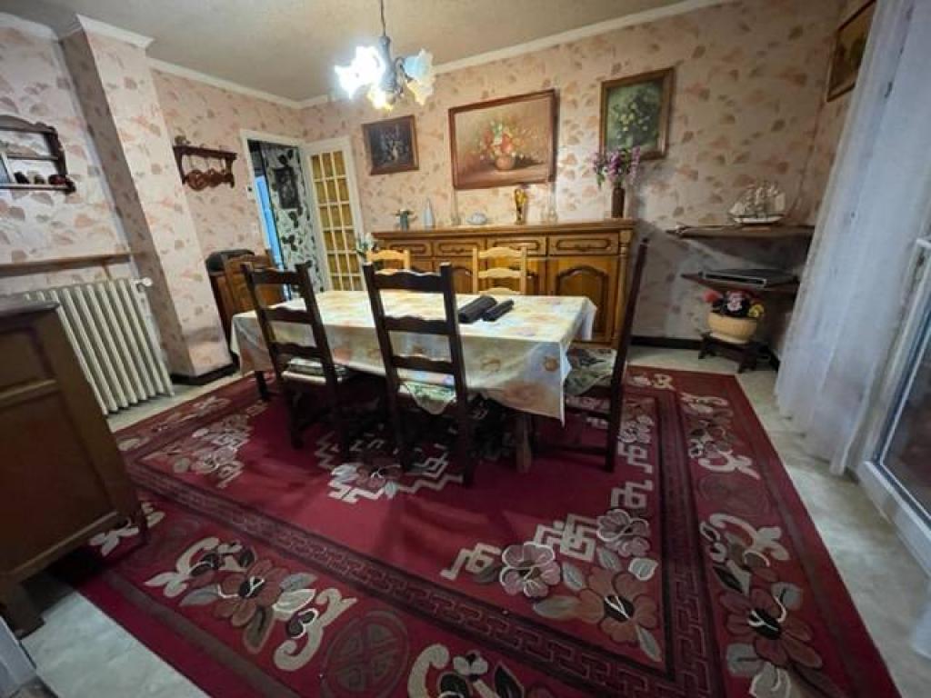 maison avec grand garage de 43 m²  76800