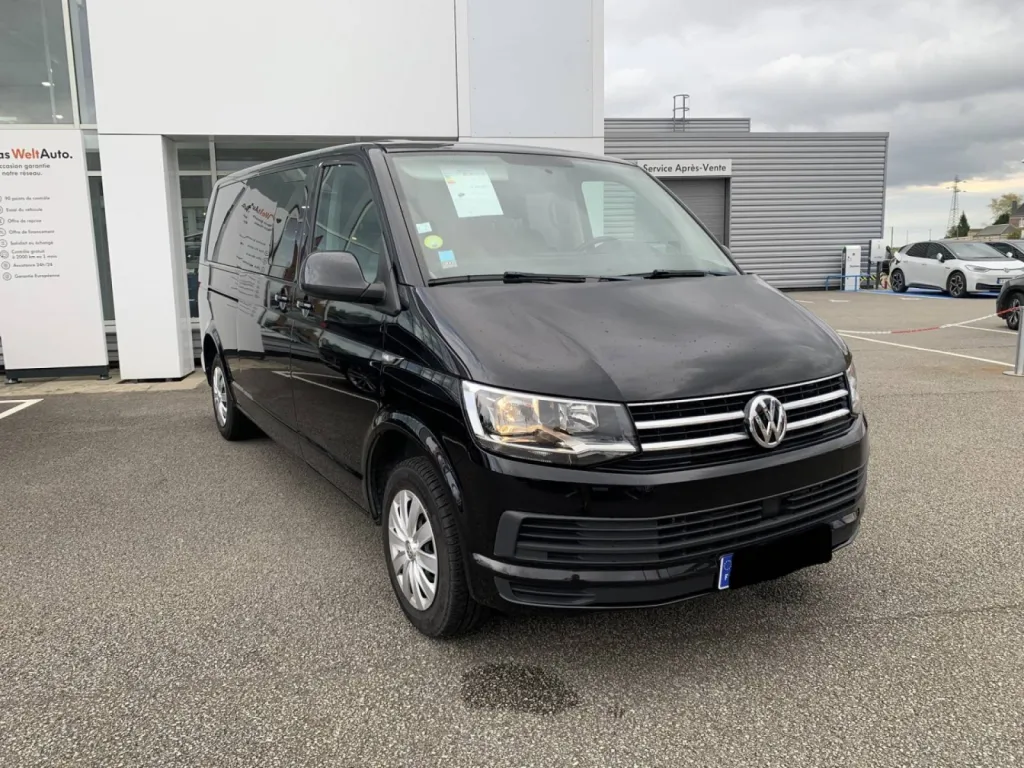 Véhicule utilitaire Caravelle d'occasion 150cv diesel boite automatique proche de Caudebec en Seine Maritime