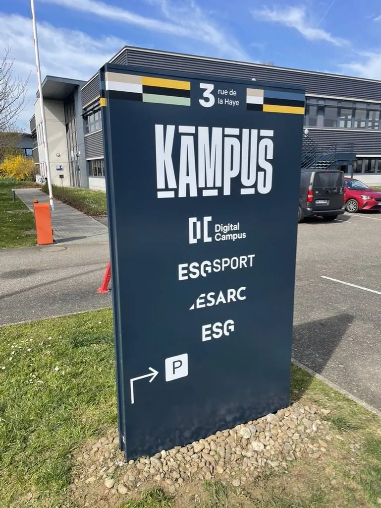 totem signalétique