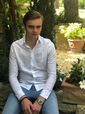 Chemise les Garçons Faciles, jean Jacob Cohen, bracelet Tod's