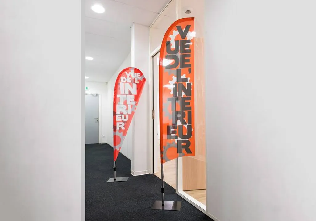 création graphique drapeau publicitaire paca