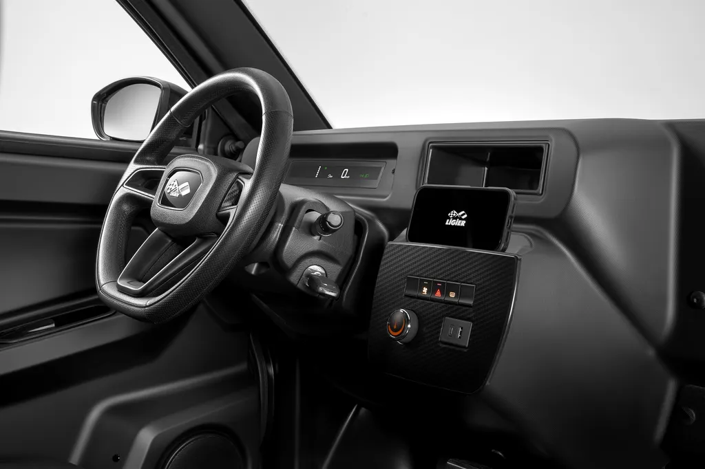 Myli LAB 2026 : Voiture sans permis Ligier connectée et personnalisable disponible dès maintenant chez votre concessionnaire à Toulon.