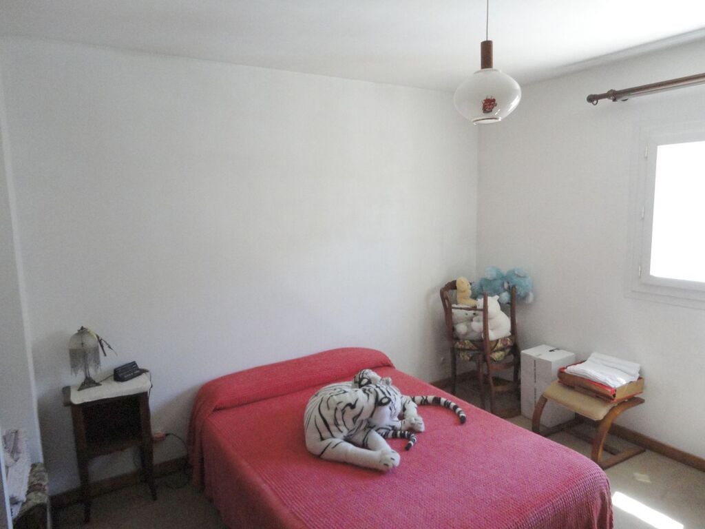 A la vente Roquefort la Bédoule maison de ville