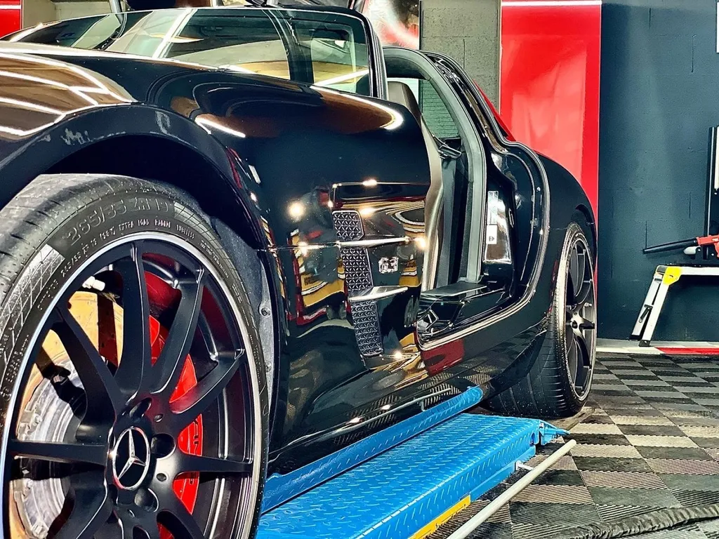 Protection PPF et traitement céramique Mercedes SLS AMG Lyon