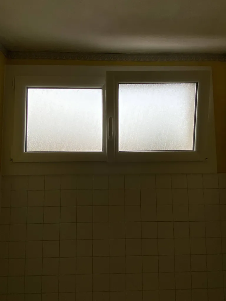 pose de menuiseries PVC sur mesure Eyguieres