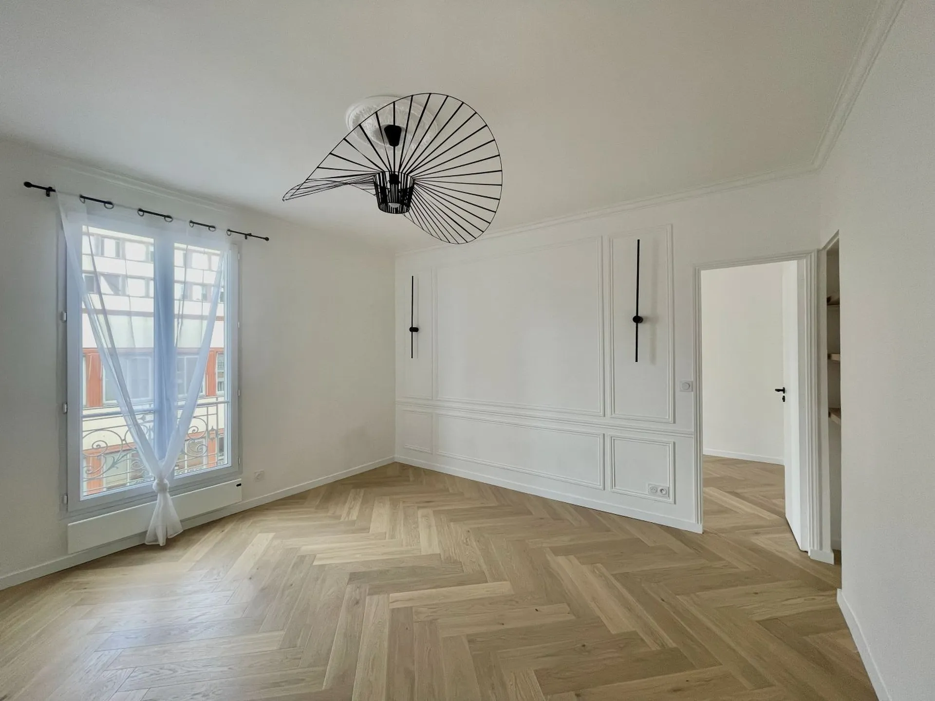 Appartement entièrement rénové 92300 Levallois 
