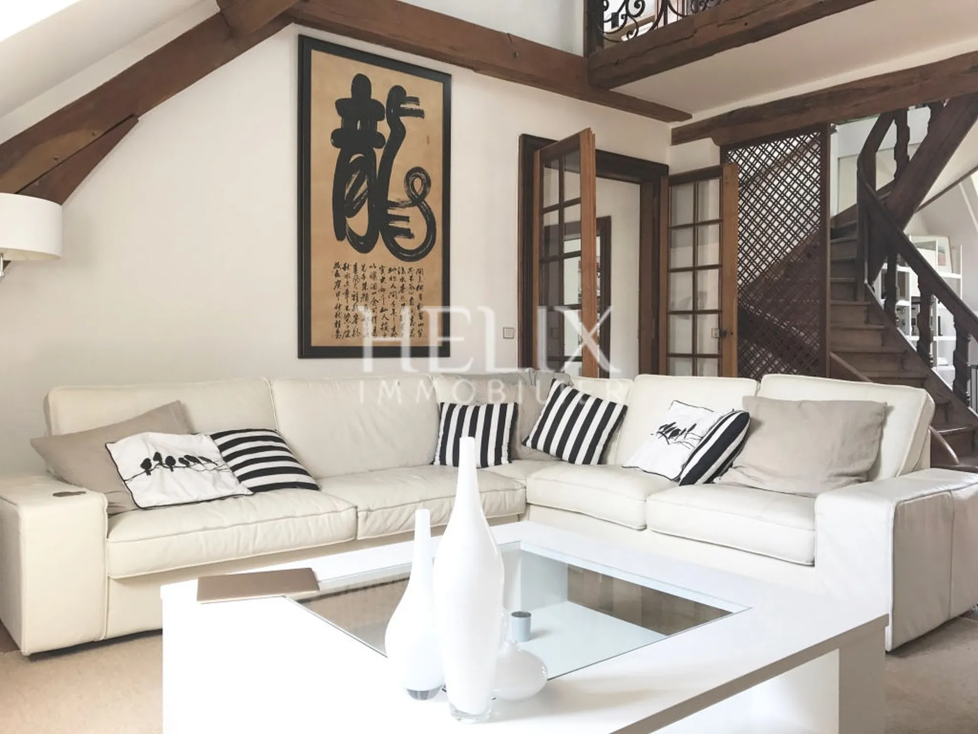 Beau duplex 190 M2 avec terrasse 50 M² à 5 mn RER A