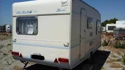 caravane caravelair brasilia 450 près de salon de provence 13300