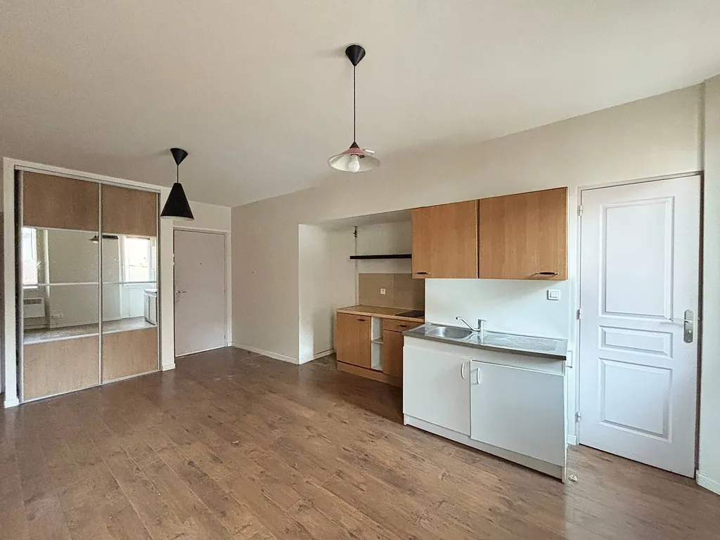 Type 2 à vendre dans le centre historique de la Ciotat