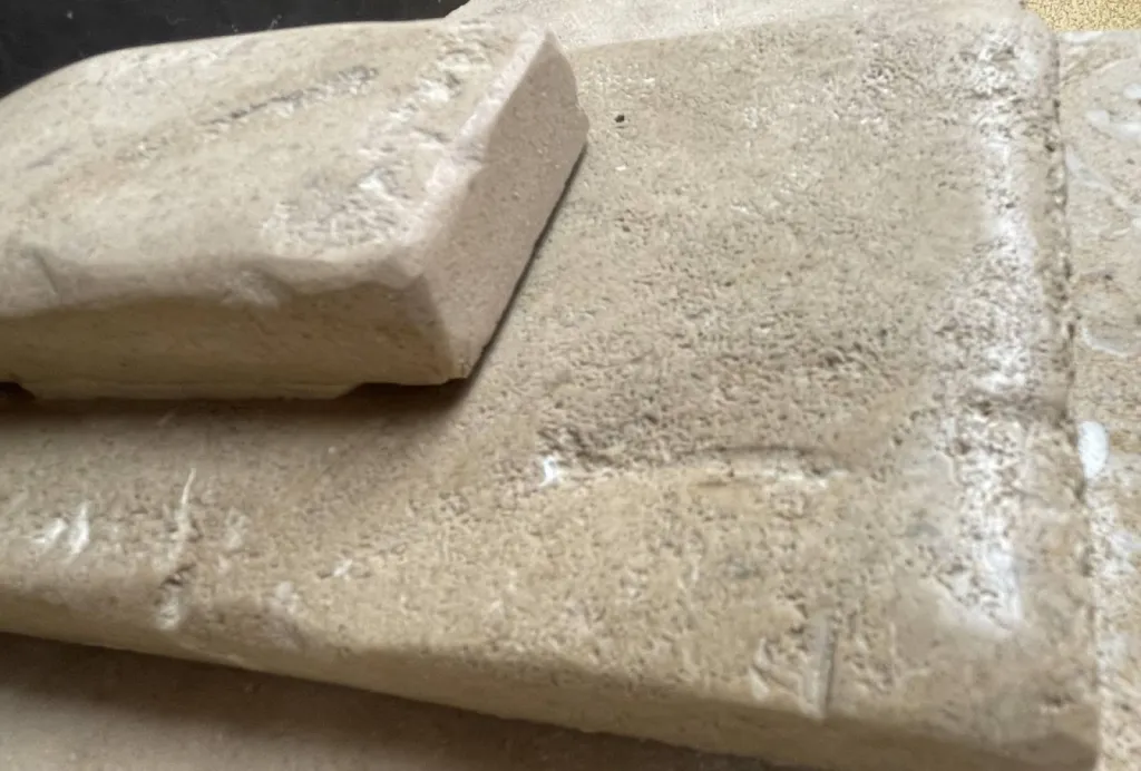 Pierre de Dordogne pour dallage intérieur et extérieur livraison de Bordeaux à Paris de Aix-en Provence à Nantes