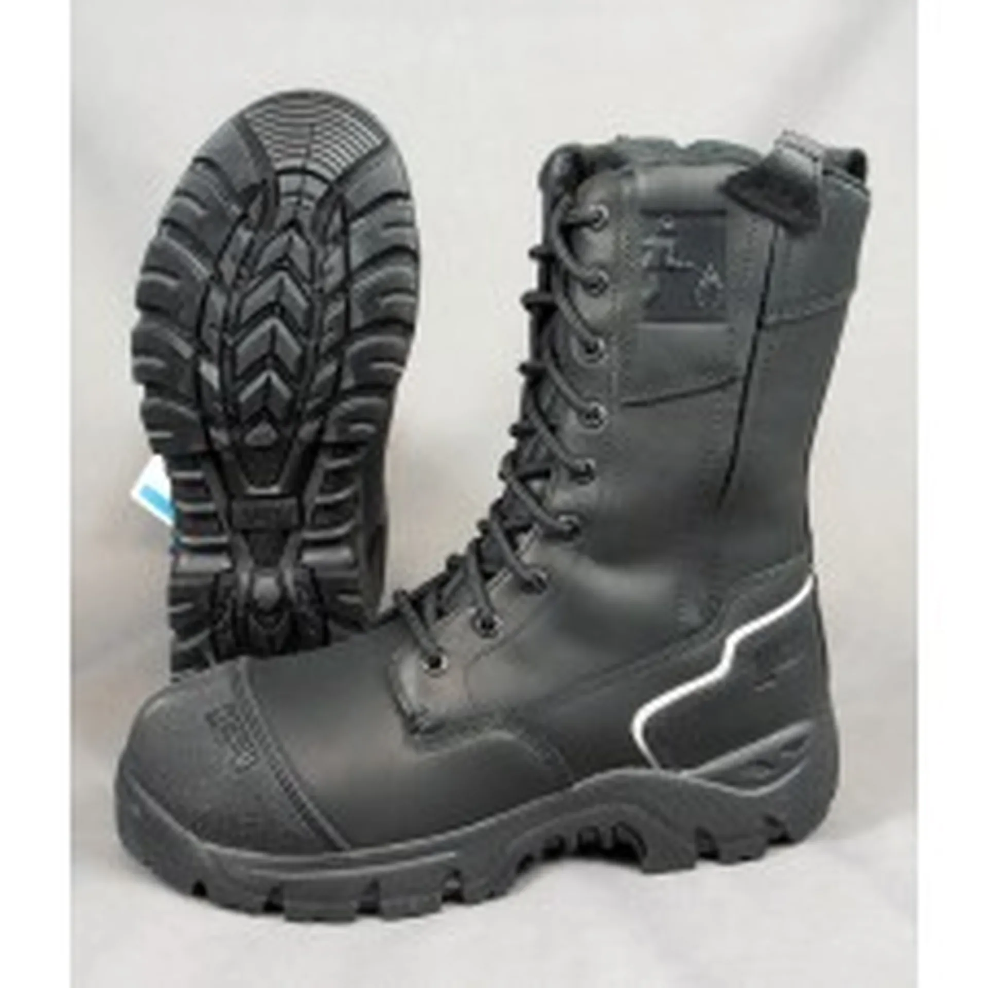 Chaussures d’intervention militaires techniques maintien sécurité réactivité pour missions terrain Marseille région PACA