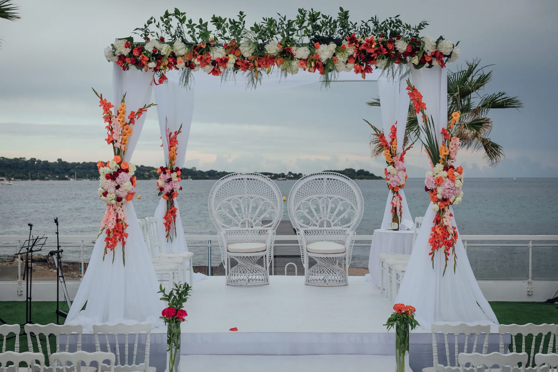 luxury-jewish-ceremony-waterfront-hotel-cannes