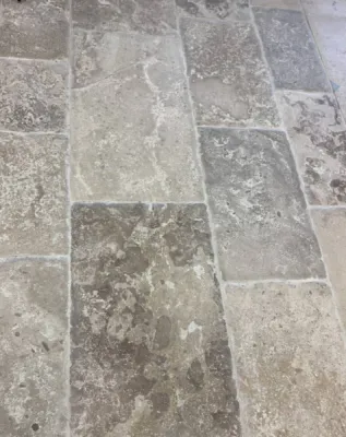 Carrelage pierre naturelle au 36 rue de Bourgogne 75007 Paris