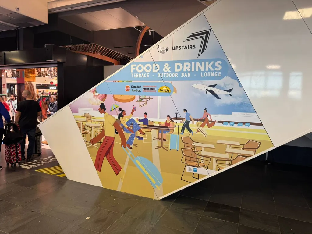Pose d'une signalétique dans un aéroport européen