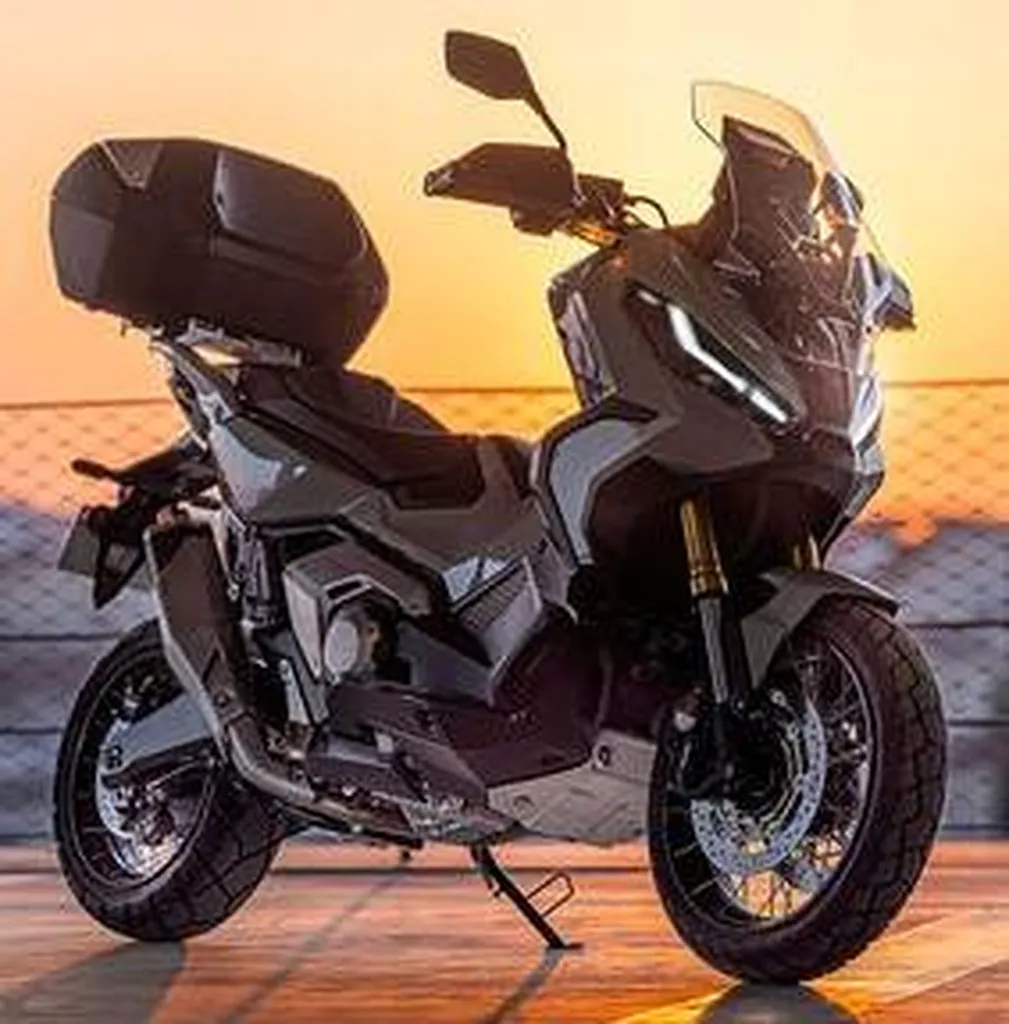 SCOOTER NEUF HONDA X-ADV 750 SIX FOURS LES PLAGES