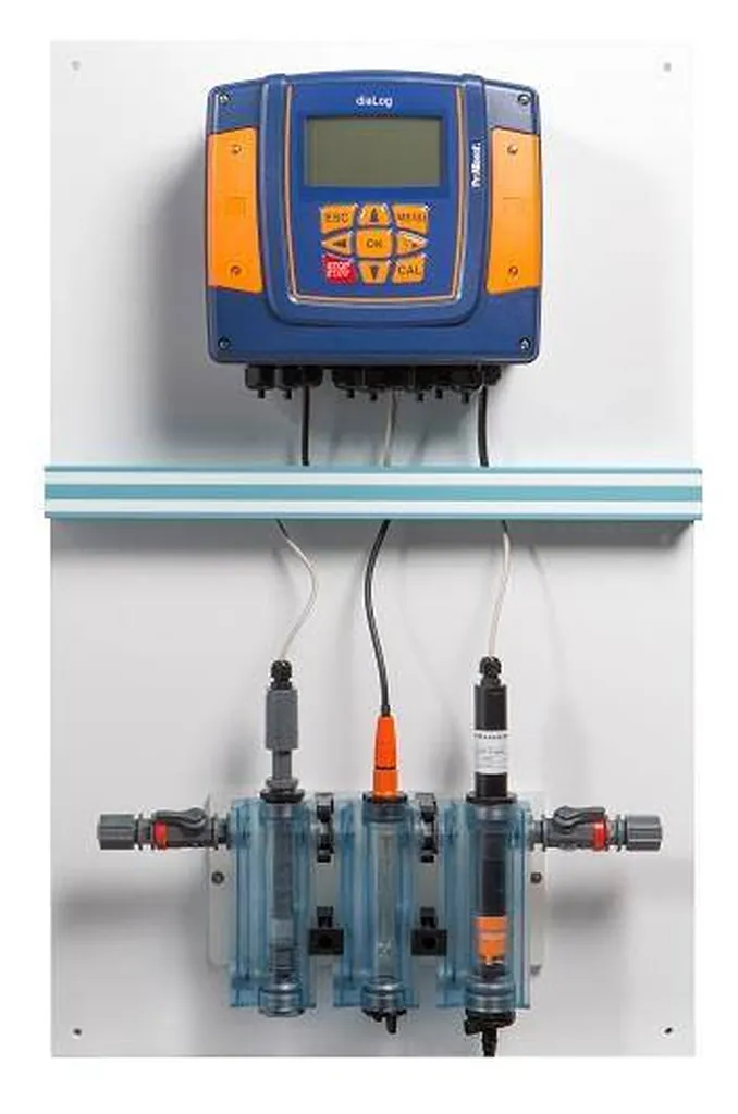 Appareil de mesure et régulation du chlore et pH diaLog DACb (PROMINENT)