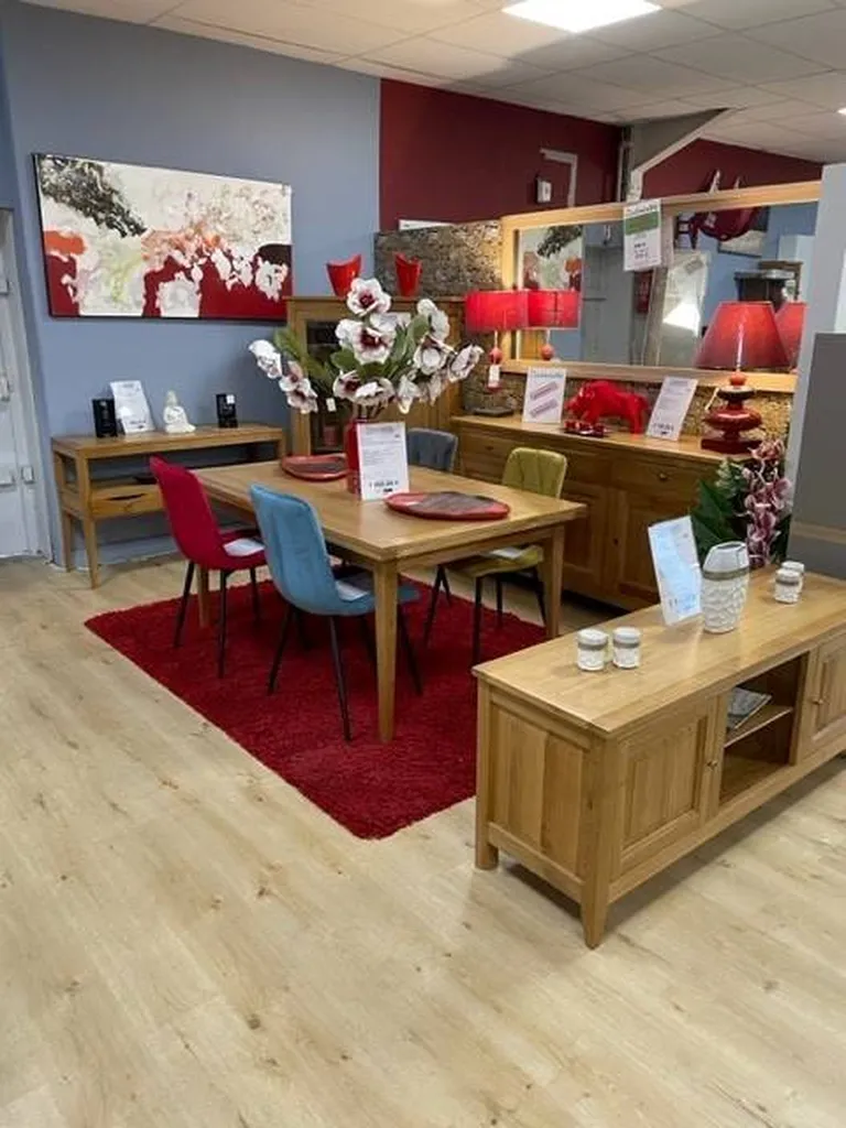 Vente d'une salle à manger en chêne massif de fabrication française