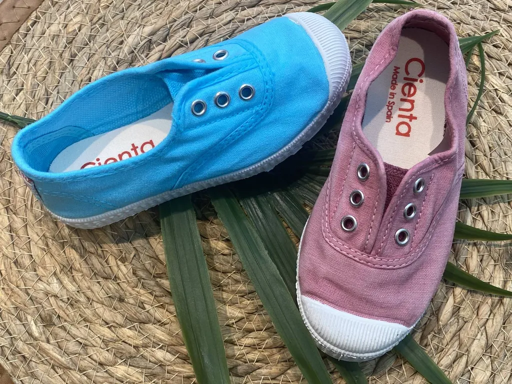 chaussure toile pour enfant sans lacet près de Génissac