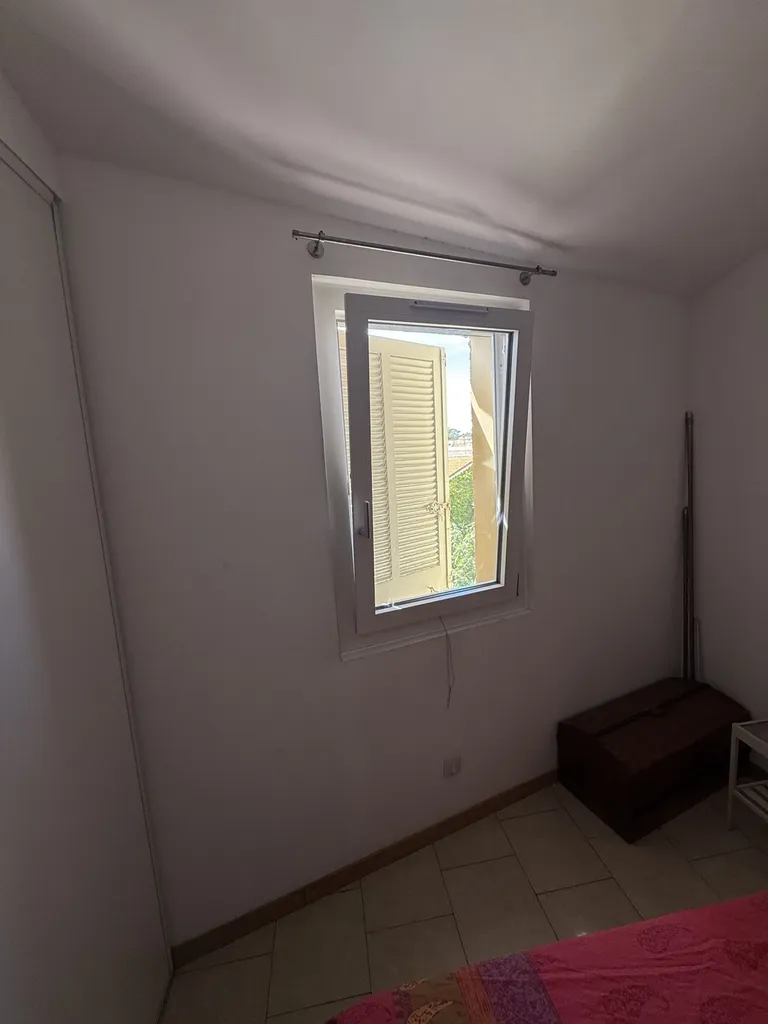 Mise en place de menuiseries Oknoplast sur Martigues