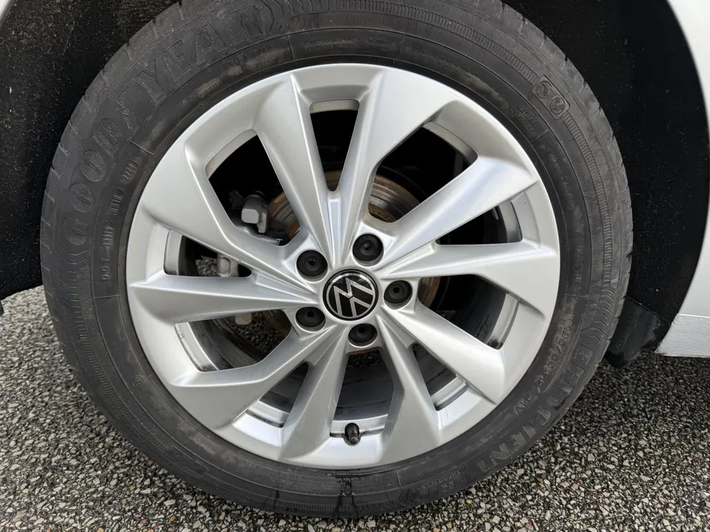 Volkswagen Polo occasion récente 116 DSG7 Style à vendre proche Lillebonne chez Caudebec Automobiles Myauto.fr