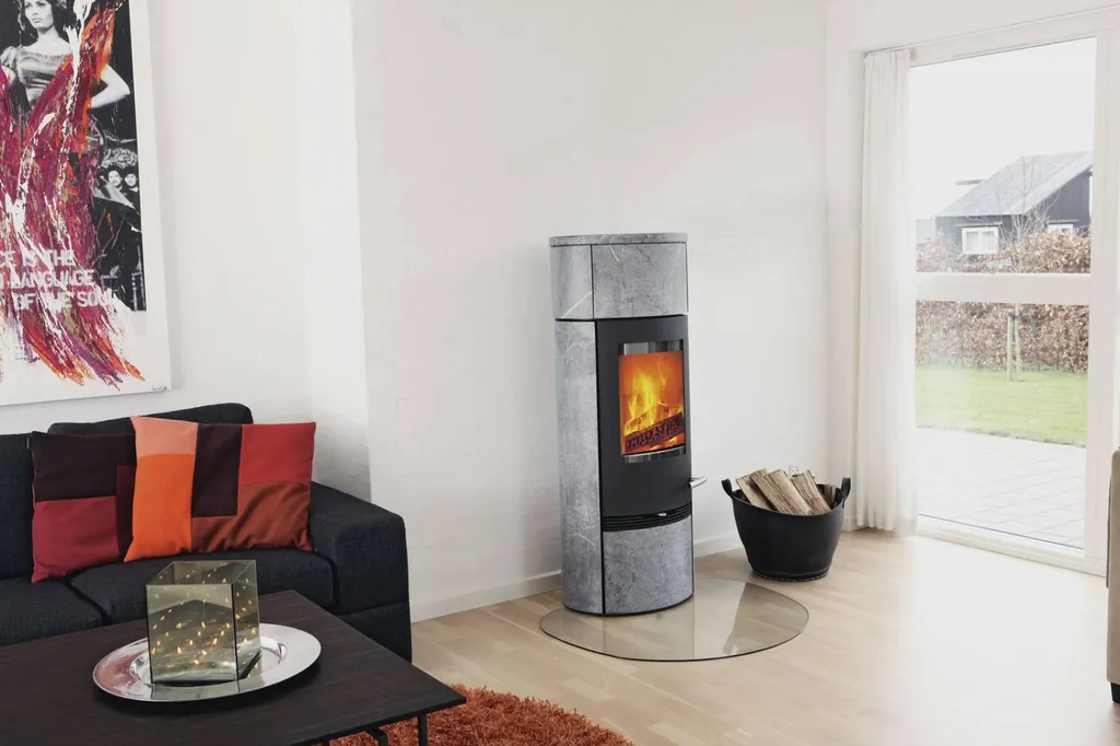 poêle à bois pierre ollaire avec accumulateur de chaleur