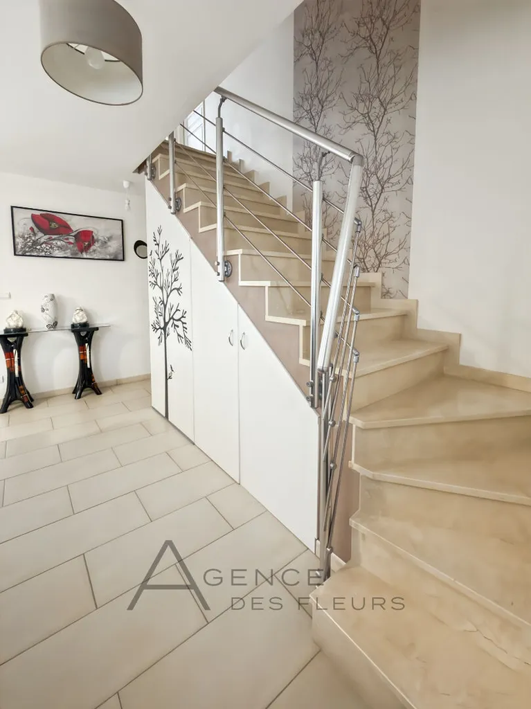 À vendre, maison vivable de plain pied de 134 m² habitables sur la commune de CAUDEBEC LES ELBEUF 76320