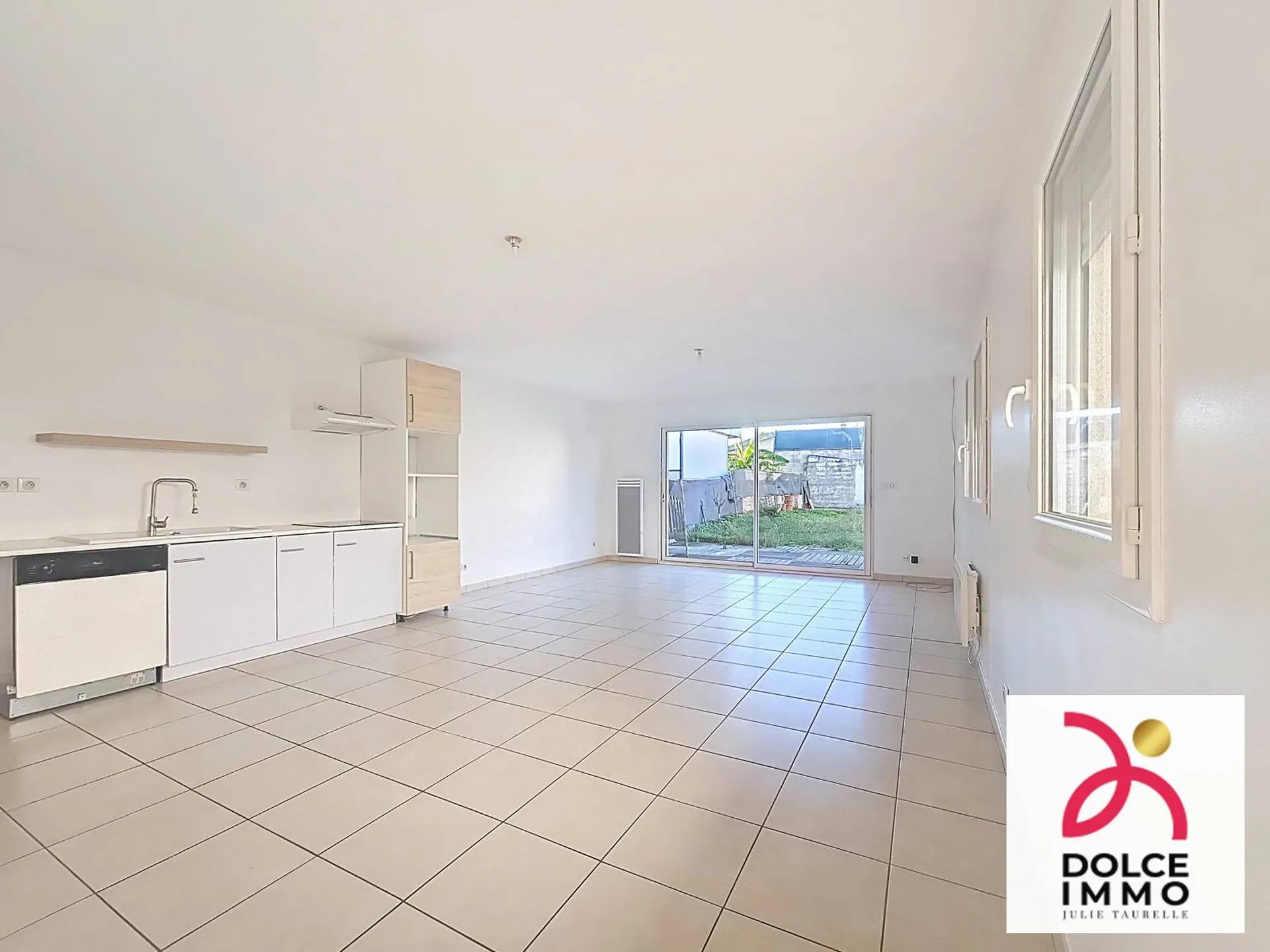 Maison récente de plain-pied à Cenon proche tram Palmer et Bordeaux