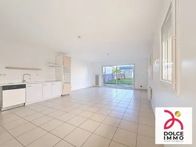 Maison récente de plain-pied à Cenon proche tram Palmer et Bordeaux