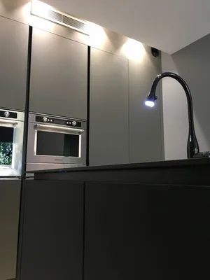 mitigeur evier avec led sur ilot