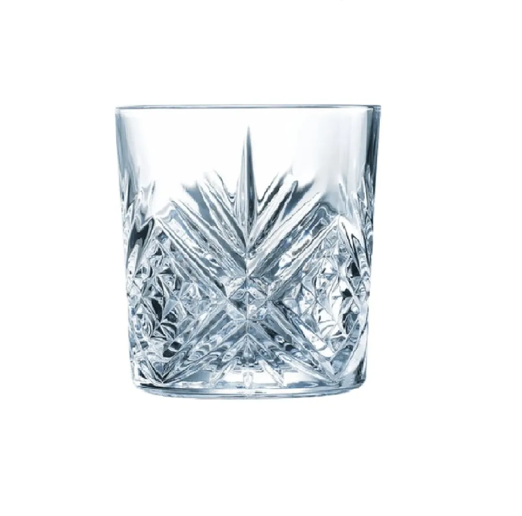 Verre à whisky à louer à Lyon, Bessenay ou Coise