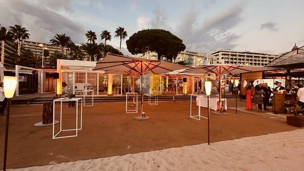 Créateur de scénographie évènementielle grâce à la mise en lumière pour vos soirées à Cannes