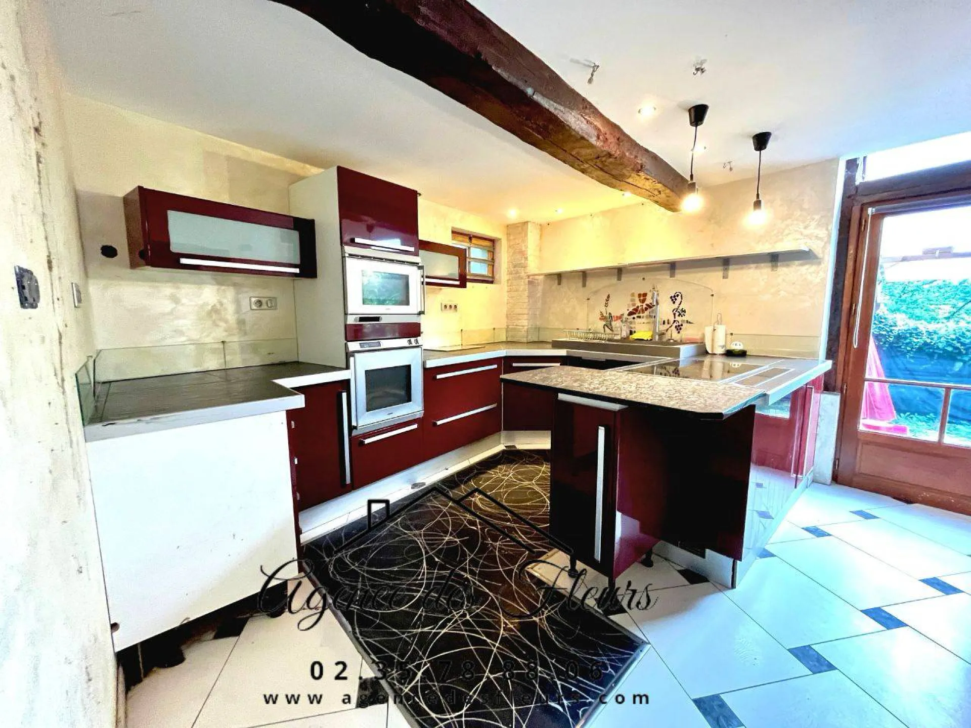 A vendre maison normande de 154 m² édifiée sur 1400 m² de terrain sur la commune de ORIVAL