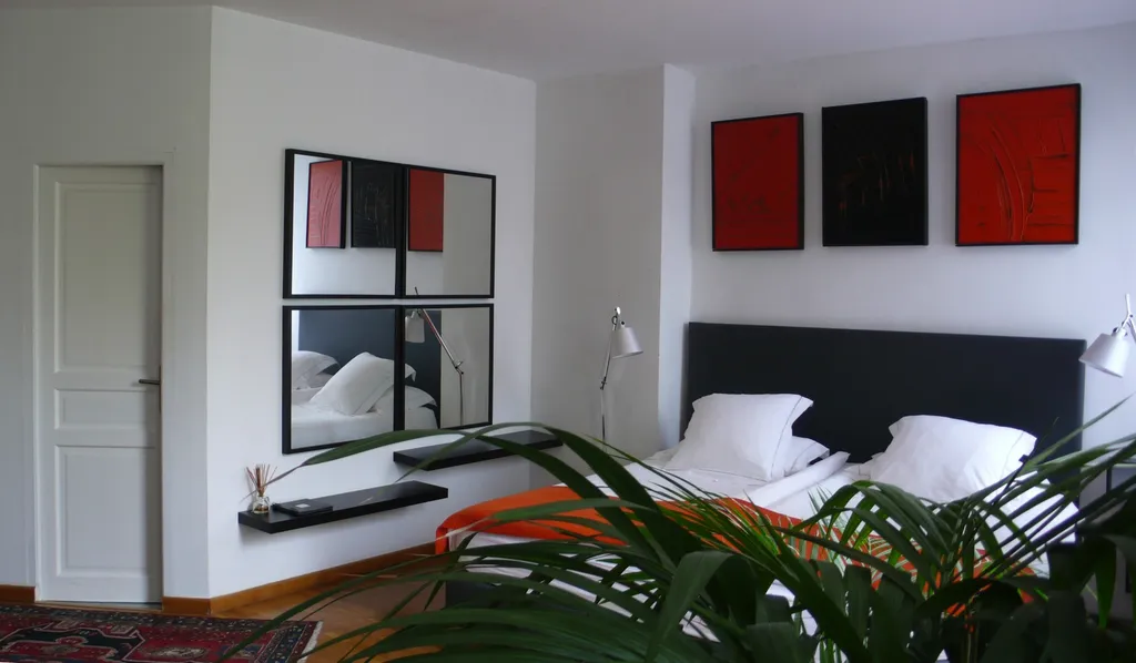 Maison avec terrasse à Avignon intramuros    