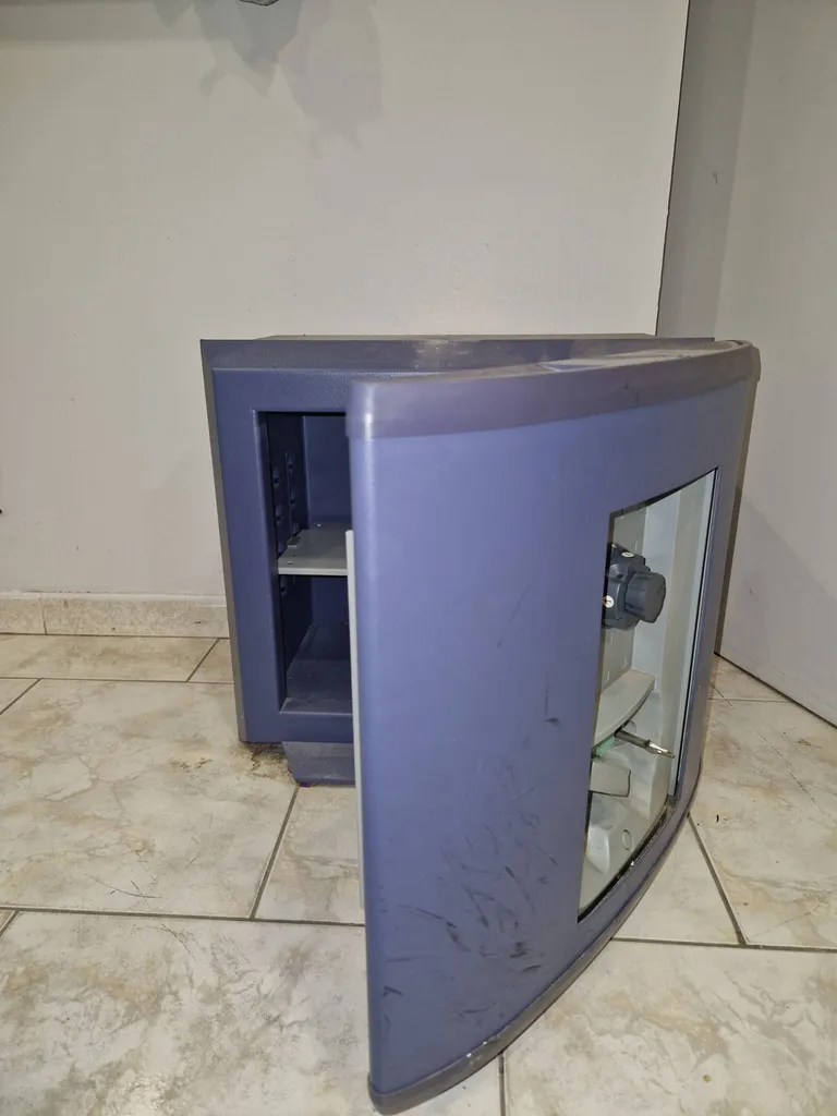 coffre fort fichet bauche sur Sallaumines