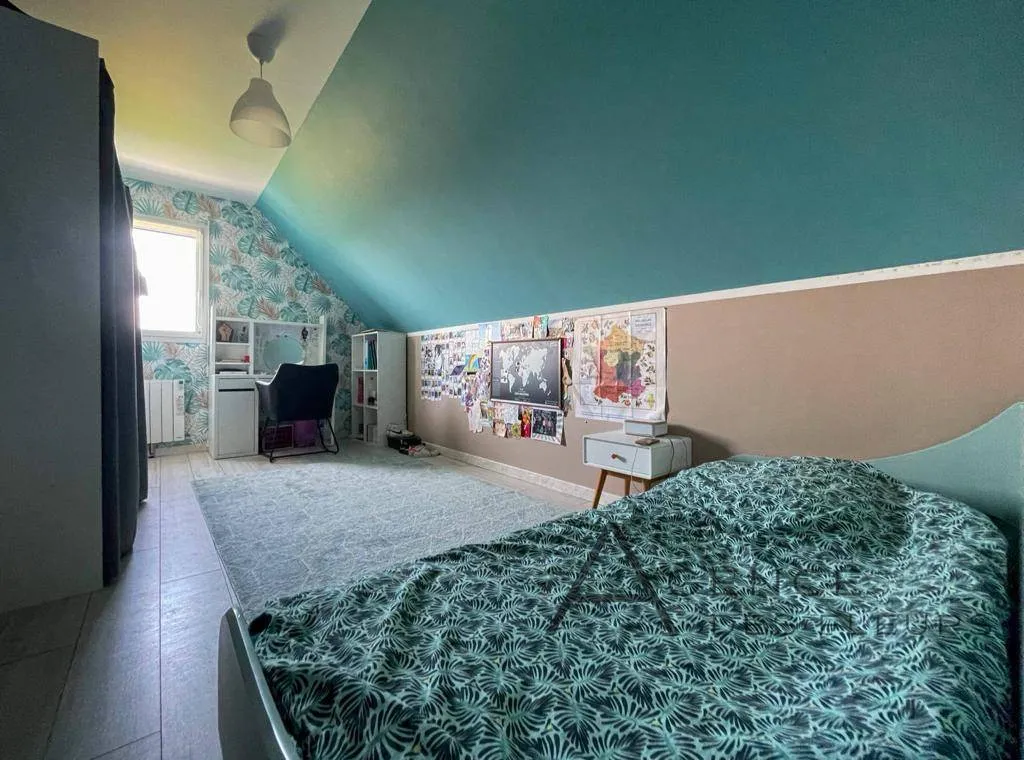 1109 M² DE TERRAIN