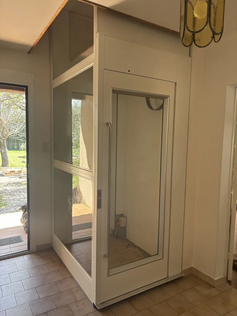 Notre zone d'activité pour ce serviceFaire installer un ascenseur électrique privatif dans une maison individuelle à Fréjus 83 dans le Var