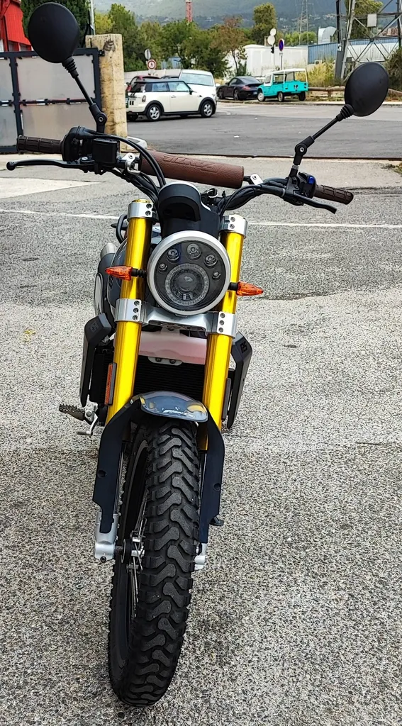 FANTIC CABALLERO 125 SCRAMBLER du 11/2021 avec 3550 km