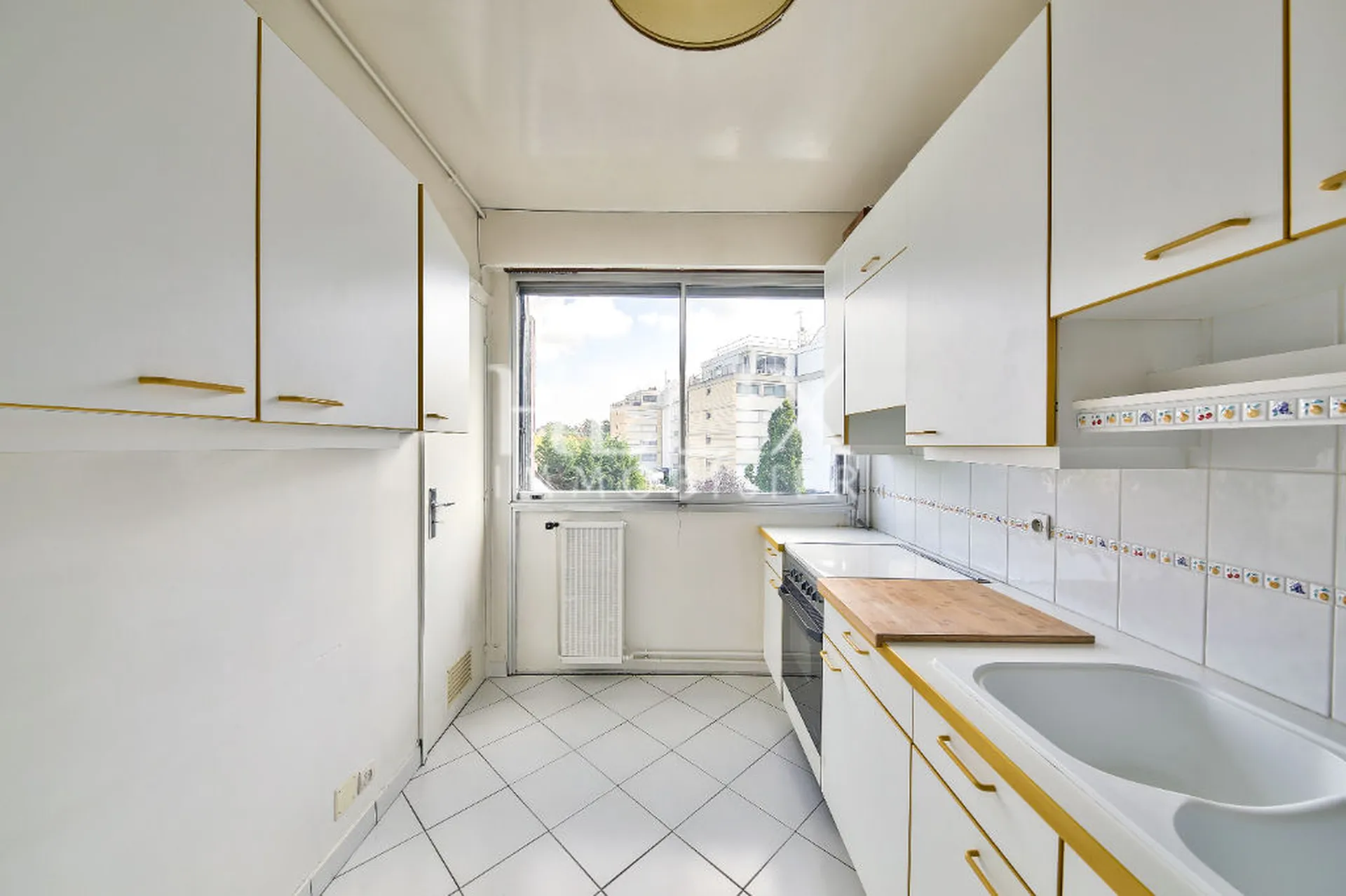 Le Pecq 4 pièces de 90 m2 - piscine - balcon - Vue sur Seine et terrasses de Saint Germain en Laye