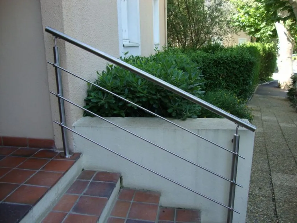 Gardes corps inox pour Résidence à Aix en Provence   ,