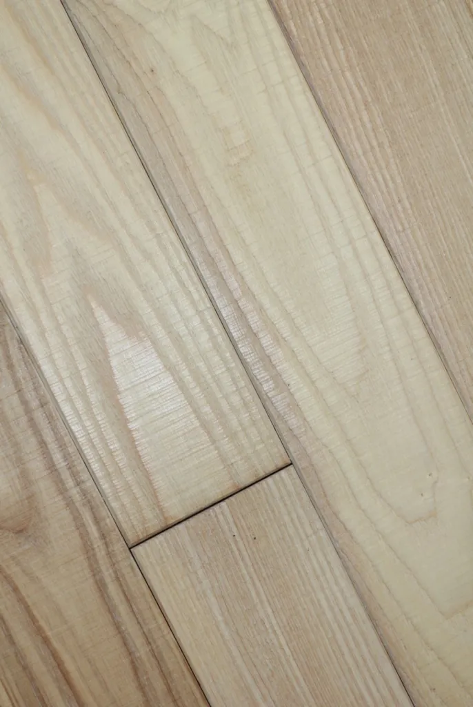 Parquet Chêne de l'est colori poivre blanc