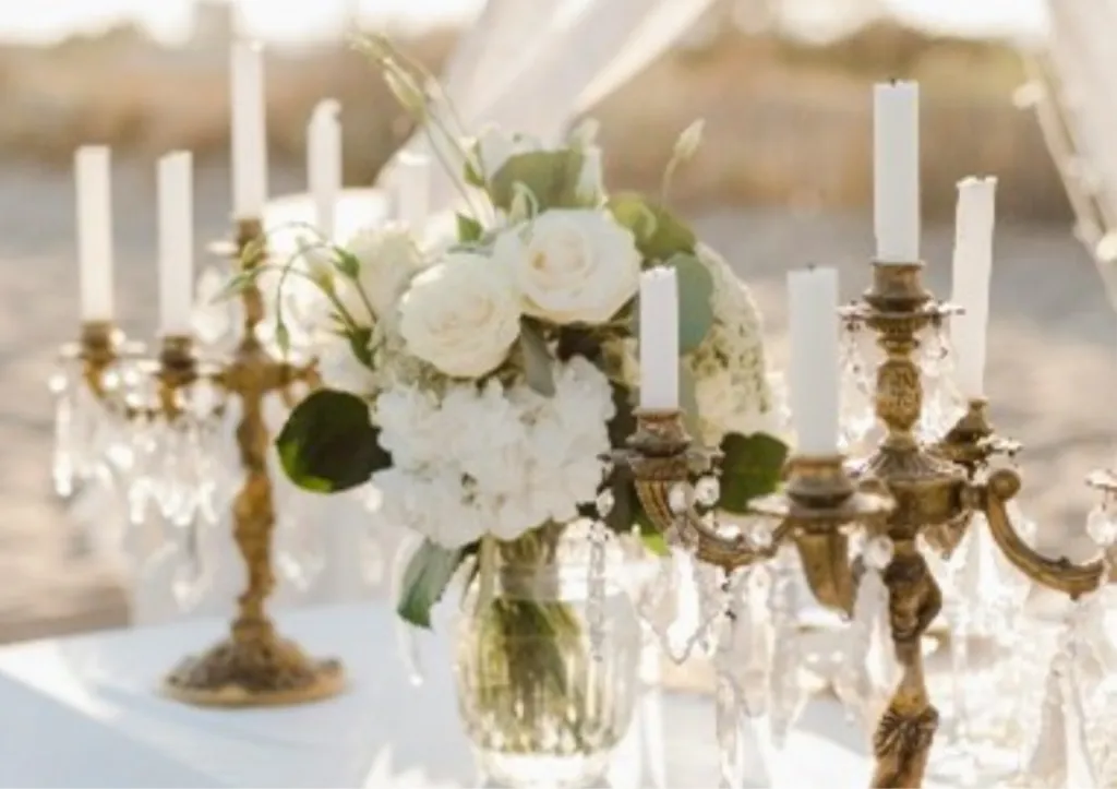 Scénographie de mariage champêtre chic par votre Wedding Planner pour mariage haut de gamme en Gironde proche du Bassin d'Arcachon