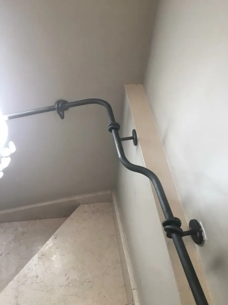 Main courante pour l'hôtel d'Europe à Avignon