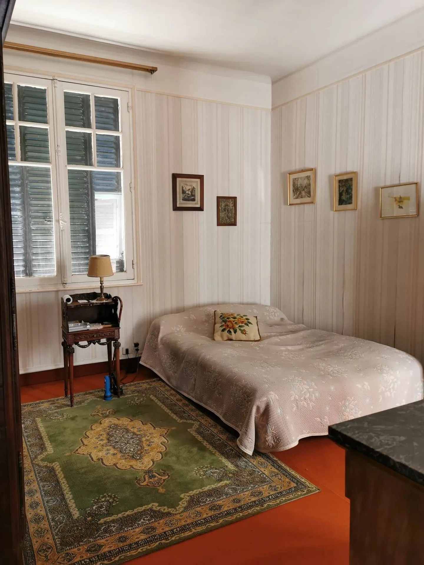 Commerces à pied Lisieux 14100 maison bourgeoise gare