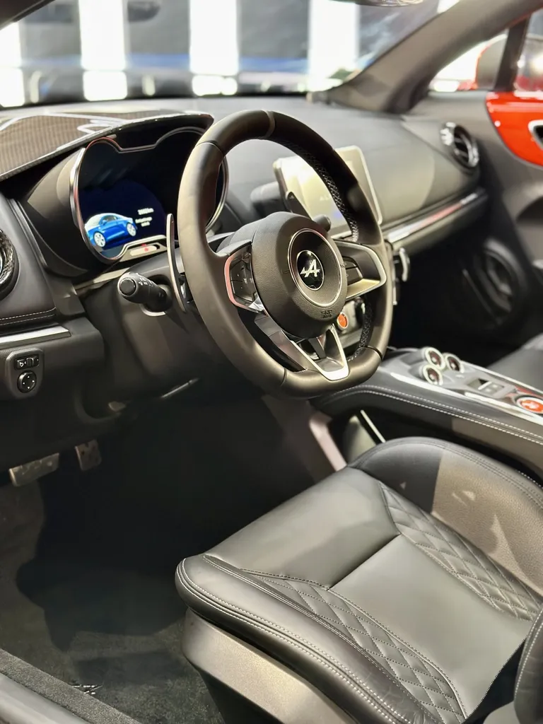 Spécialiste Protection carrosserie film PPF et traitement céramique Lyon Alpine A110 