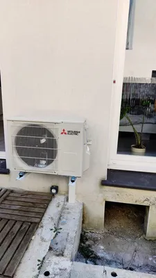 Climatiseur mono-split Mitsubishi HR 2.5 Kw mural réversible avec installation par artisan RGE Qualipac et devis gratuit à Béziers 34500 proche de Sérignan dans l'Hérault