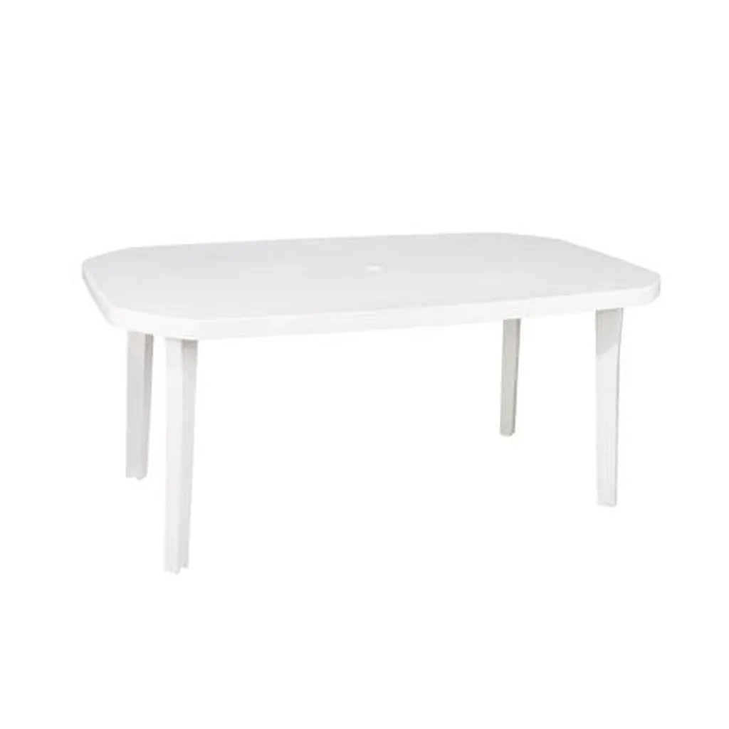 Location de table de jardin pour réception familiale à Lyon